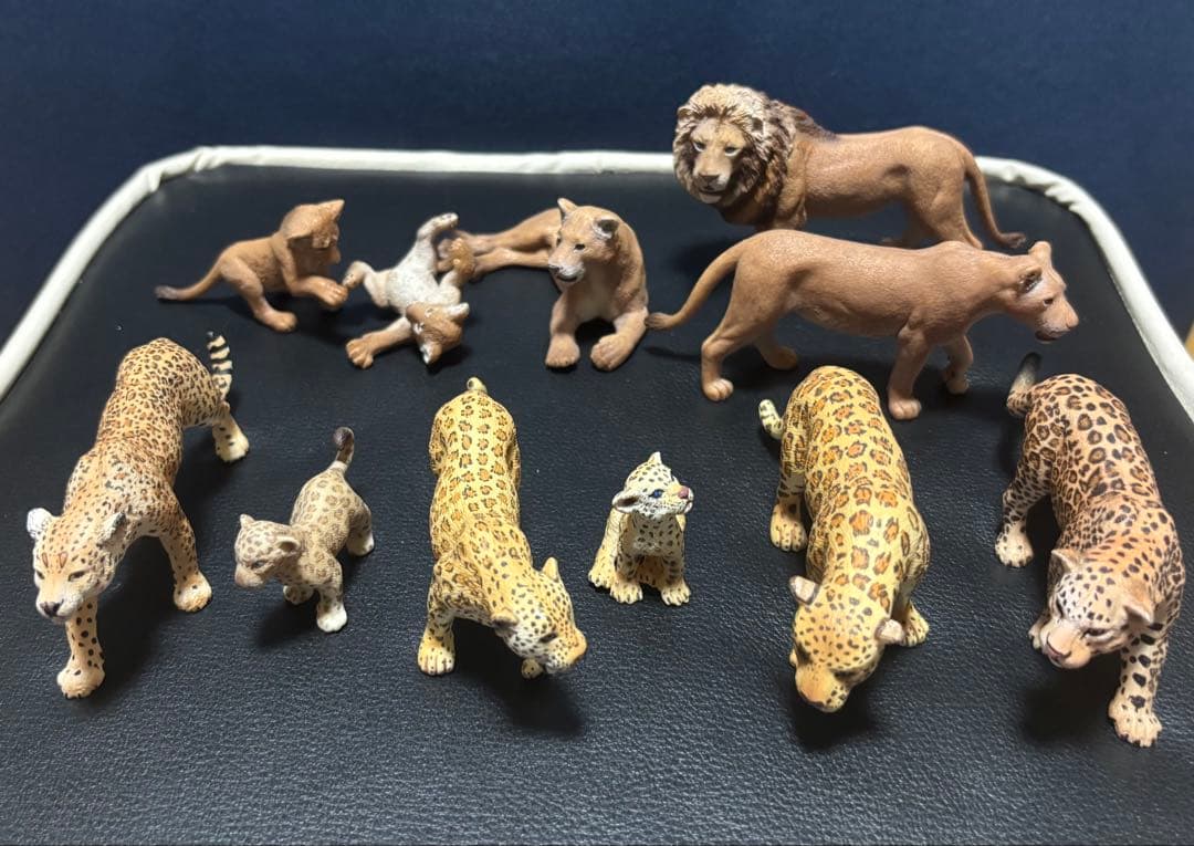 Schleichシュライヒ80体以上まとめて＋Papoブラキオサウルス