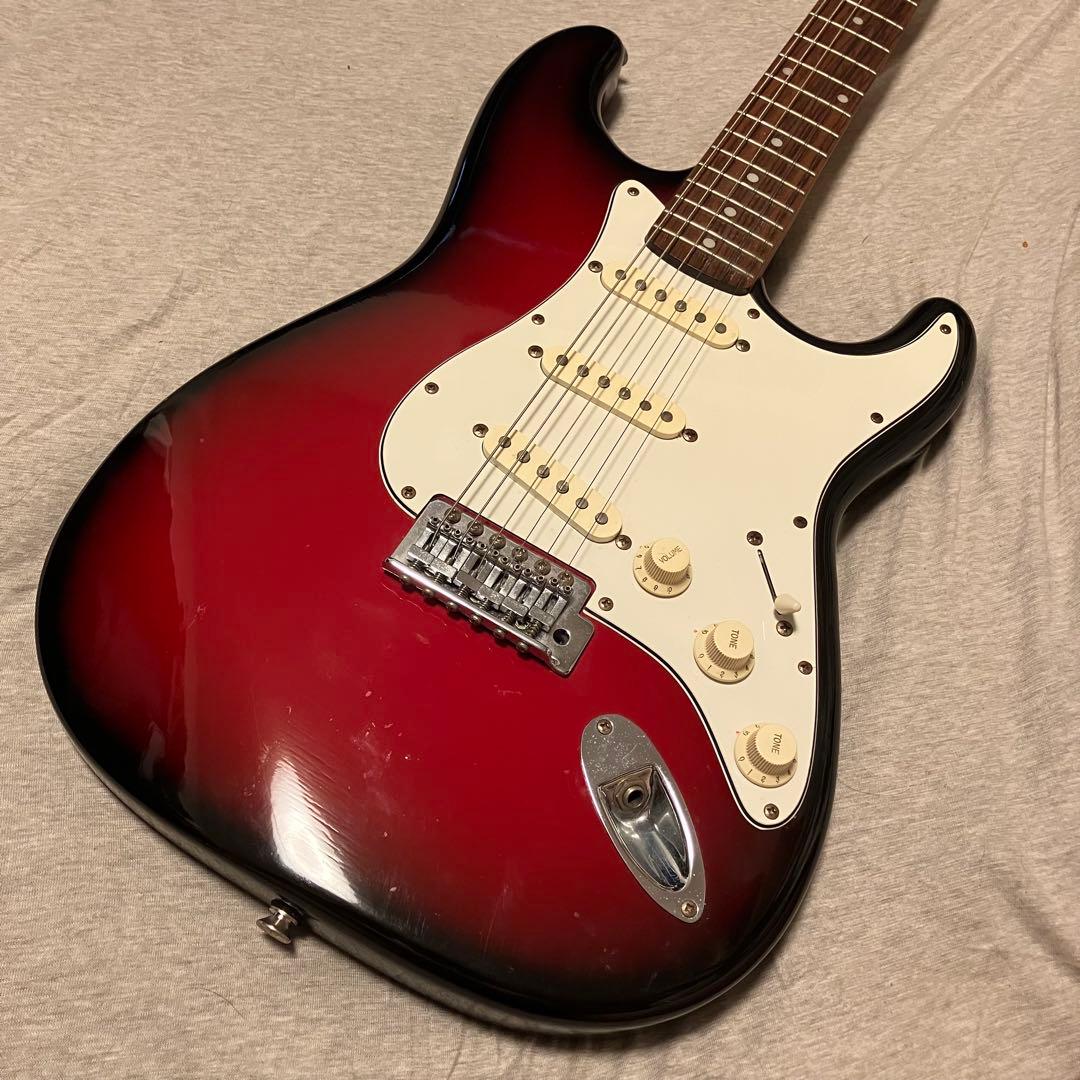 【CLUB JUNO】ストラトタイプ エレキギター レッドサンバースト CLUB JUNO】ストラトタイプ エレキギター レッドサンバースト - メルカリ