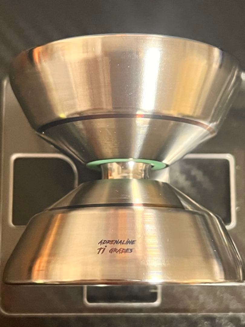 W1LD アドレナリンT i ヨーヨー