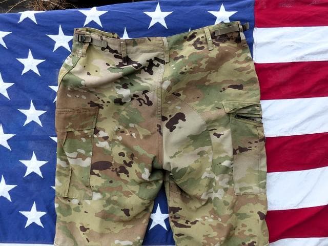 レア! 実物 OCP ヘリクルートラウザー L-R エアクルー A2CU 766 - メルカリ