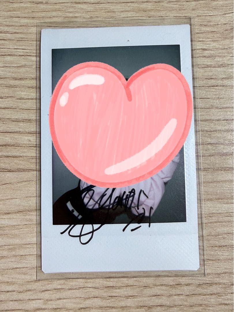 OH MY GIRL スンヒ 直筆サイン入り ポラ チェキ ポラロイド cosmosy エイメイ サイン入りポラロイド チェキ OH MY GIRL スンヒ