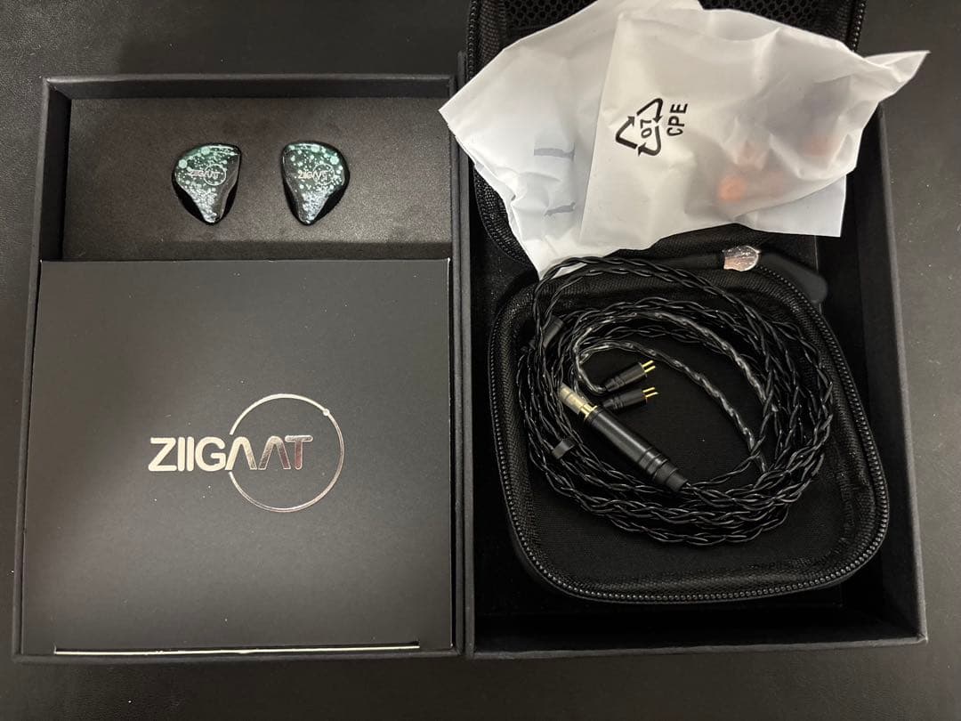 イヤホン ZiiGaat ARCANIS 3.5mm