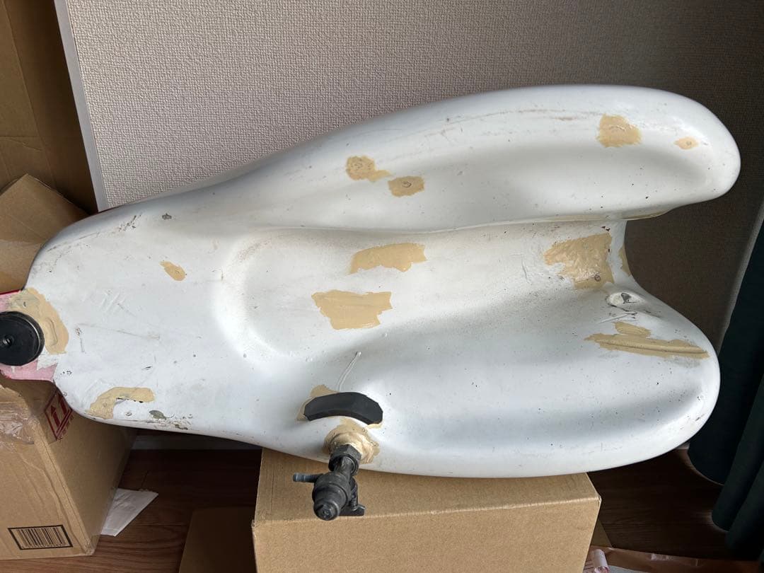 当時物 MVアグスタ レース用タンク frp製 - JOYCELEAVITT.COM