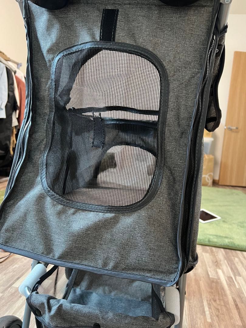 グレー メッシュ窓付き ペットカート - メルカリ