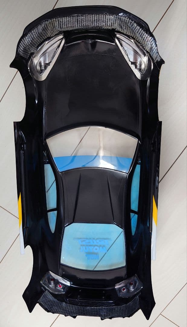 トヨタ86 ヨコモ　ボディ