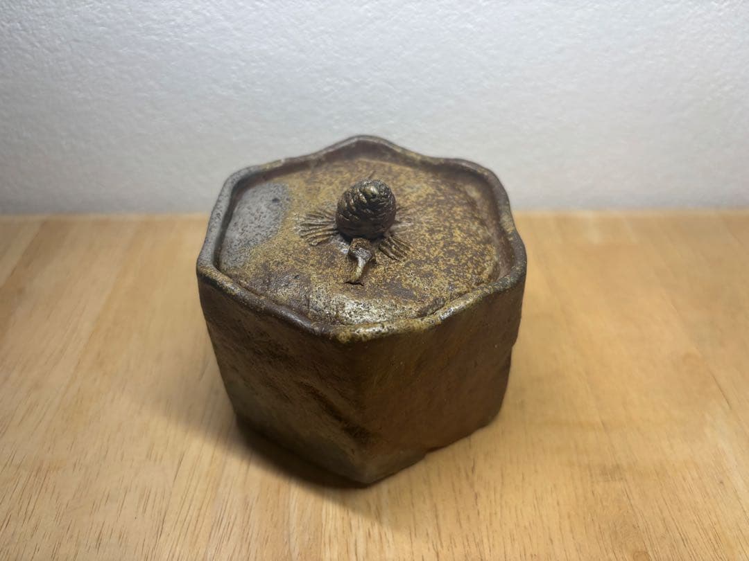 60.備前焼 宝瓶 登り窯 松 まつ 六角 手びねり 急須