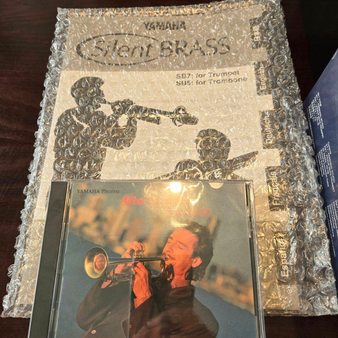 ほぼ未使用品 ヤマハ サイレントブラス SB7 トランペット用消音器 限定CD付