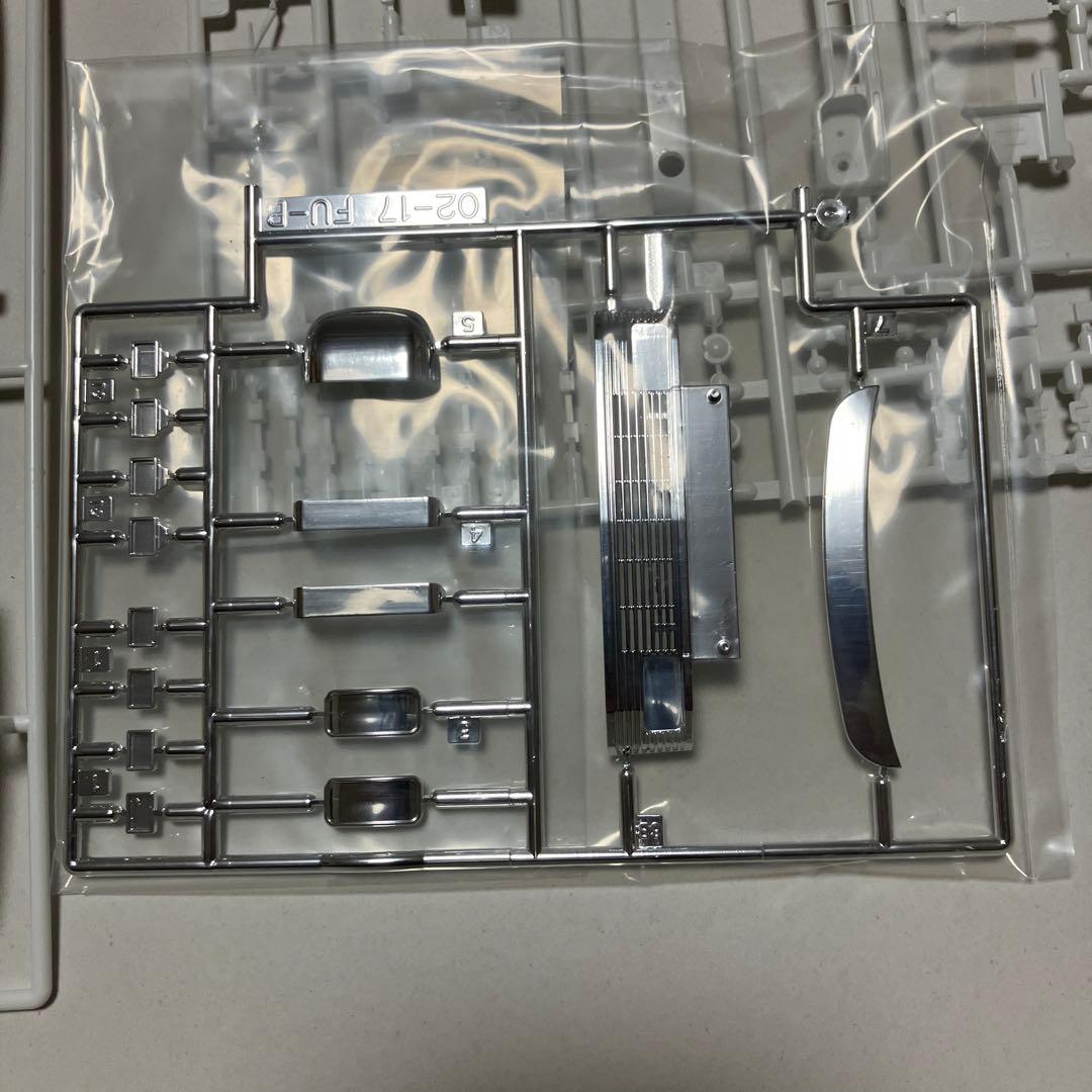 ふそう 大型トラック FU 1/32 ふそう FU113S 冷凍車 作りかけ Amazon