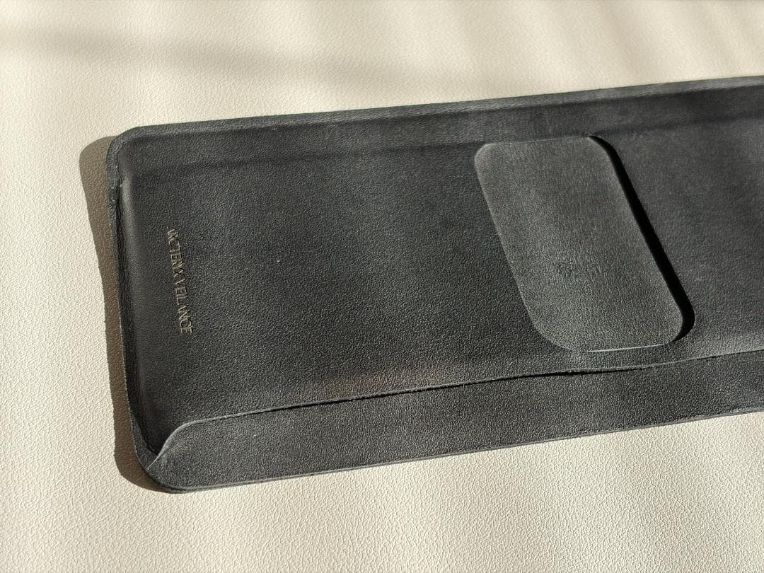 Arc'teryx Veilance Casing Billfoldウォレット