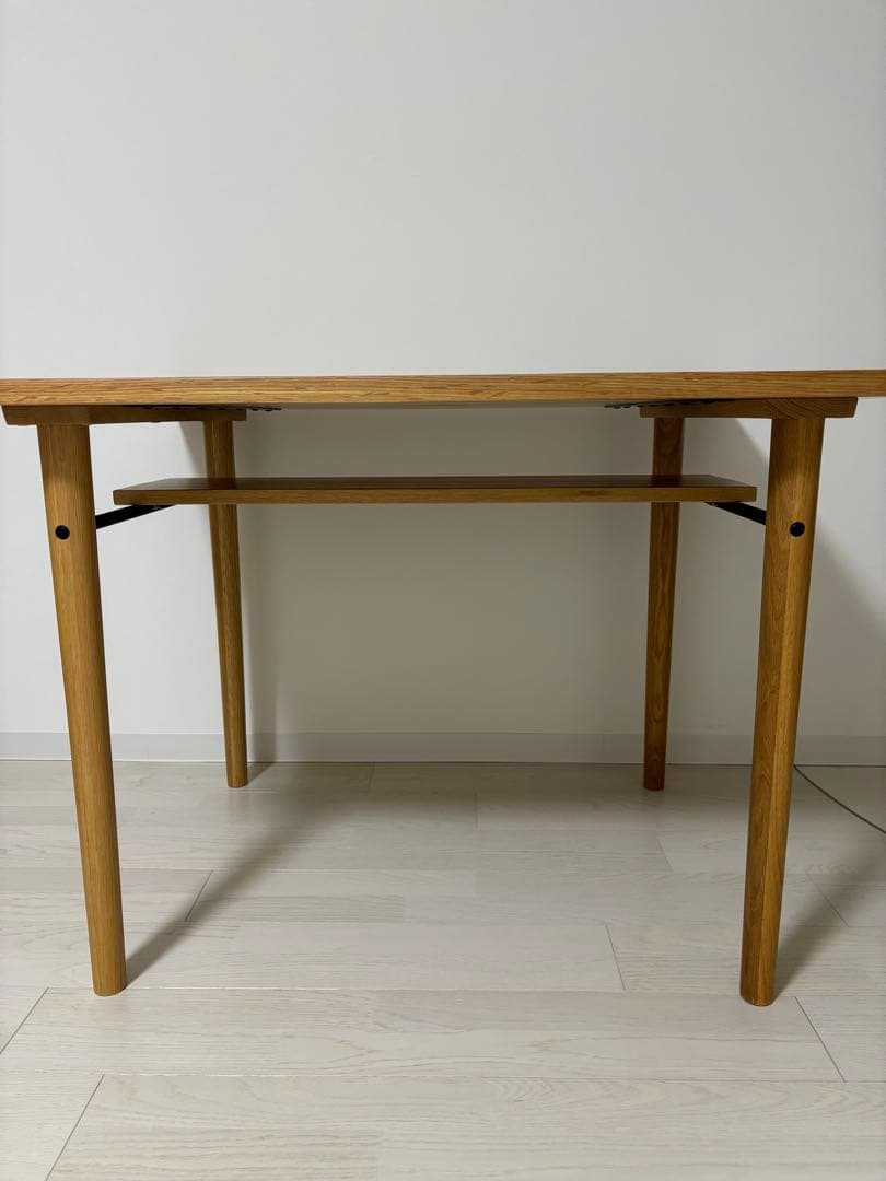 ダイニングテーブル　unico