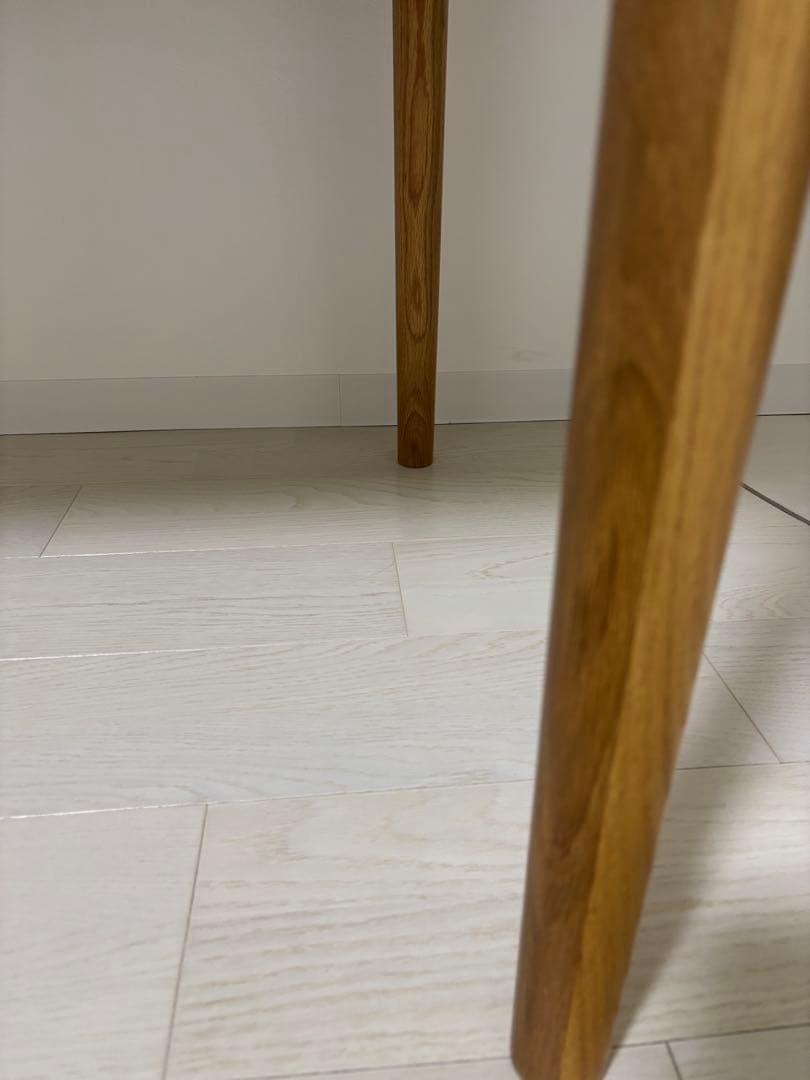 ダイニングテーブル　unico