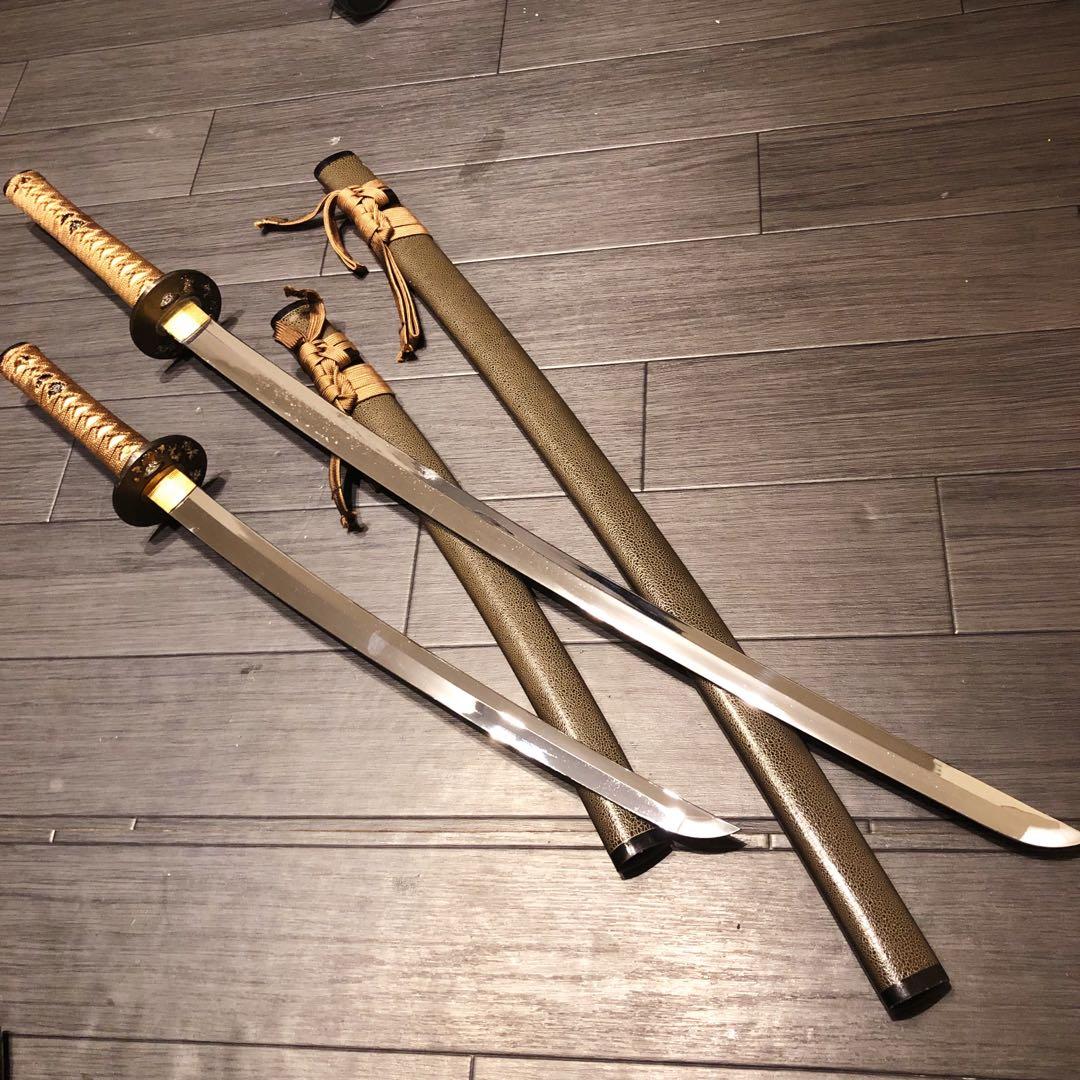 高級模造刀　居合刀　 美術刀剣　太刀　脇差　大小セット　2本セット　茶白拵え