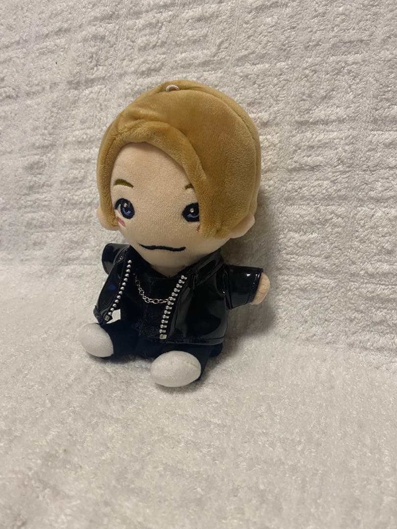 Aぇ!group ちびぬい デビュー曲 衣装 - メルカリ