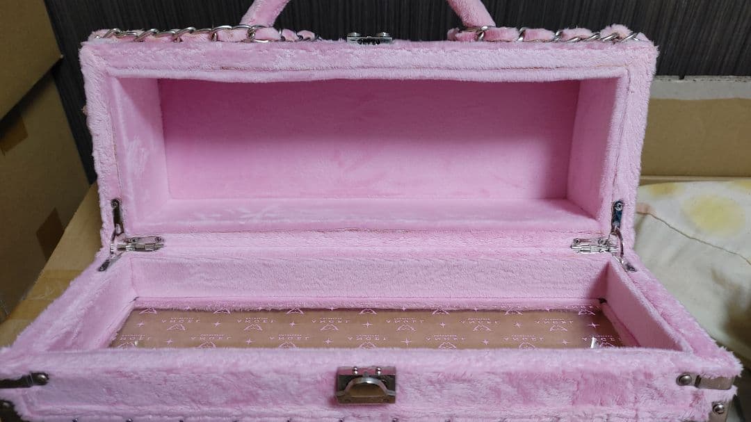 エンジェルシャンパン ドゥミセックロゼ ファータイプ 空箱のみ