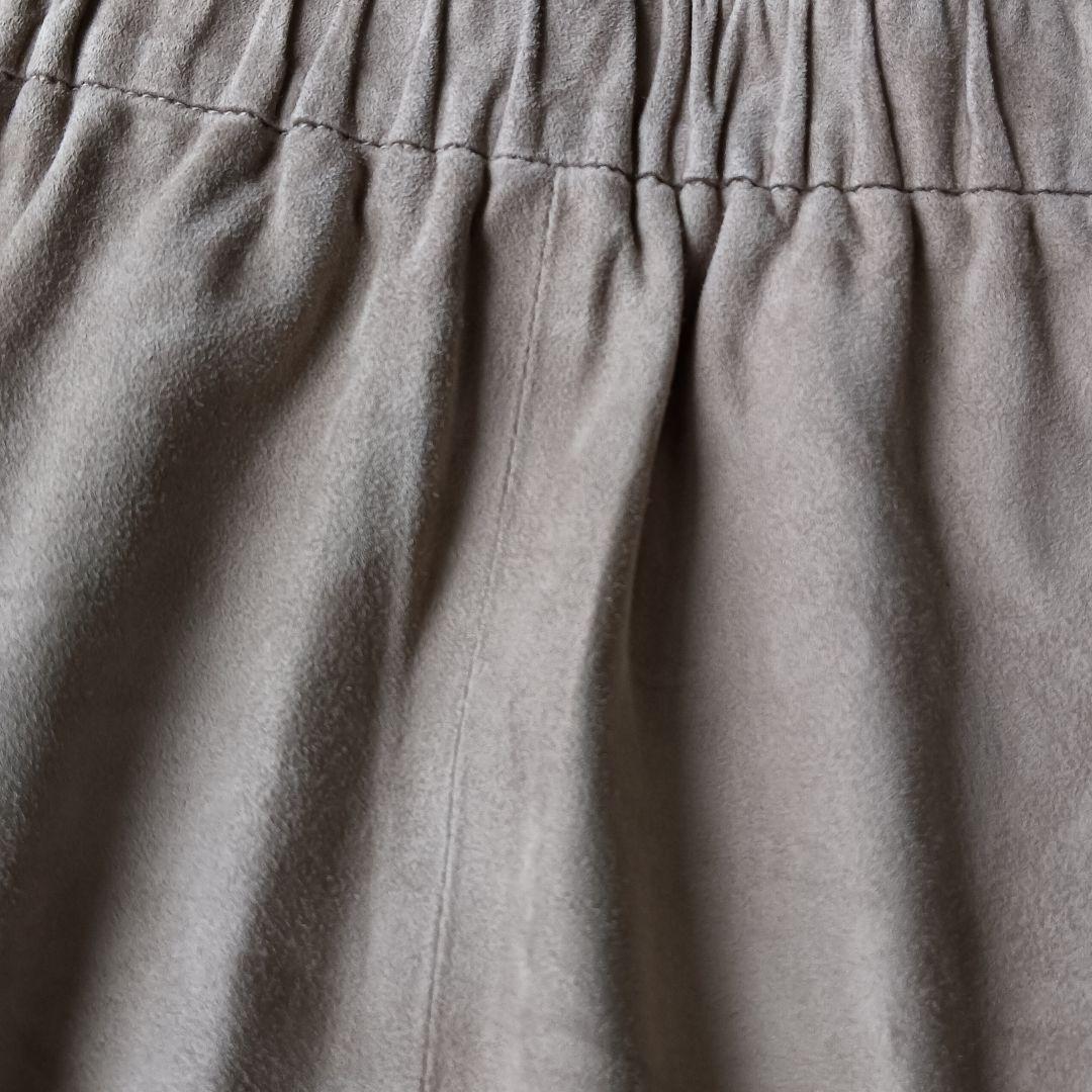 【ブルネロクチネリ】スウェードスカート 本皮 ベージュ