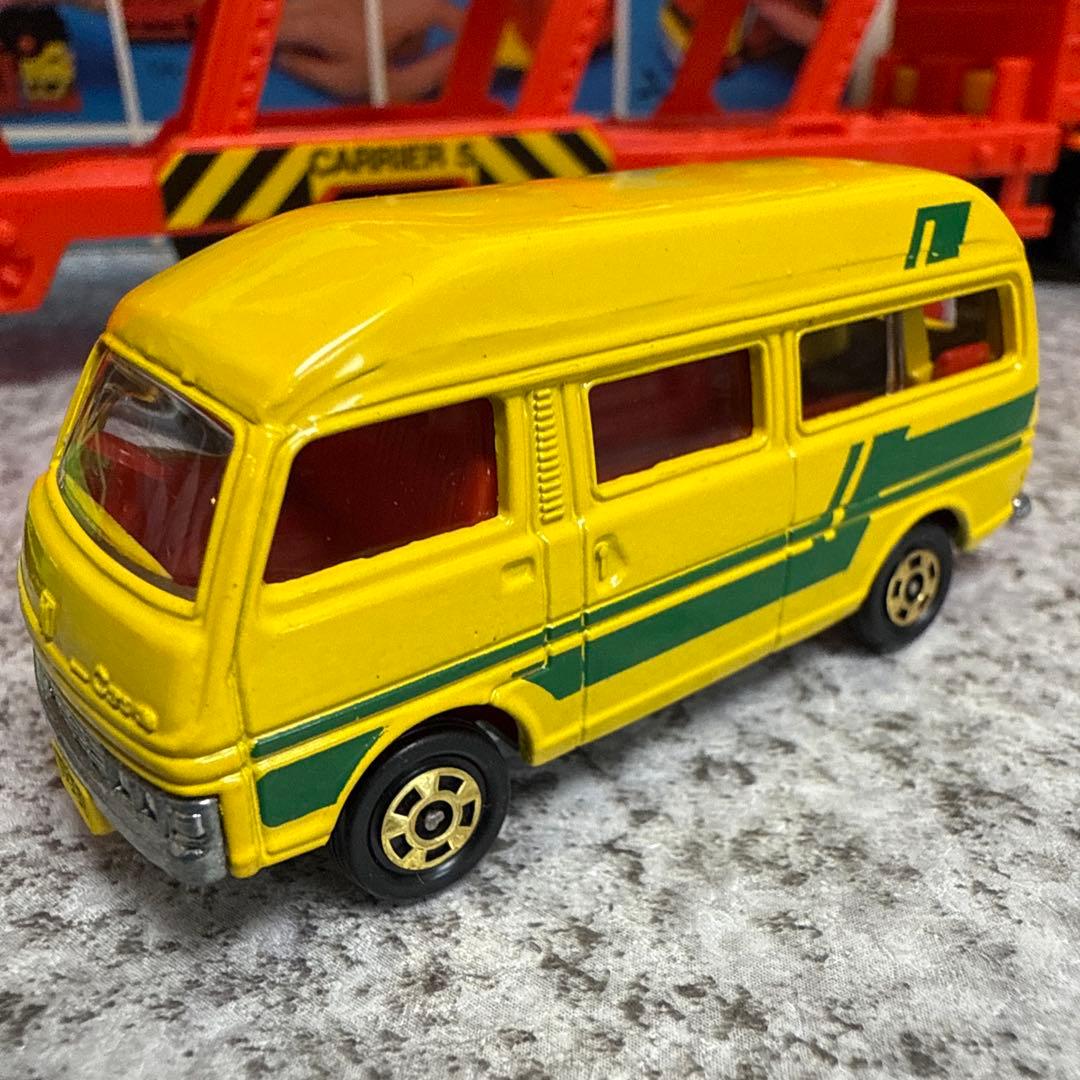 し*！様 当時もの　トミカ　カーキャリアセット