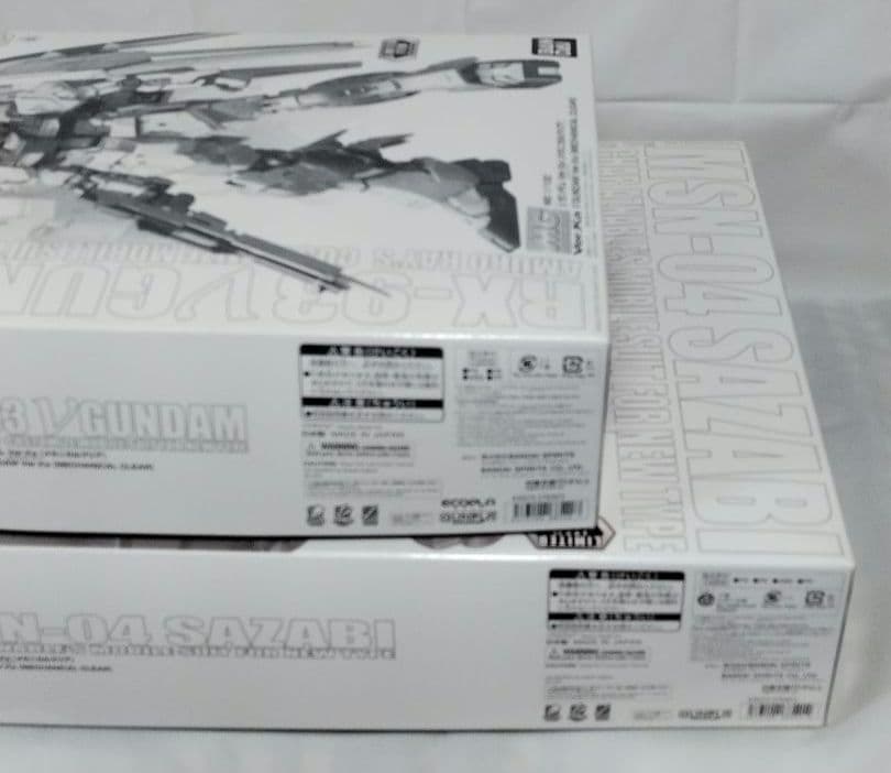 お年玉価格→1/12 MG ver.ka メカニカルクリア　サザビー νガンダム