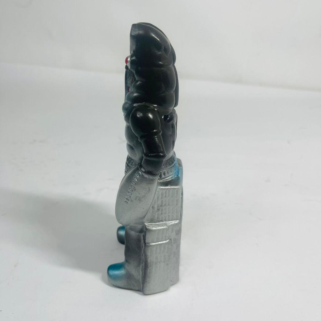 バルタン星人 BANK 陶器製 - メルカリ