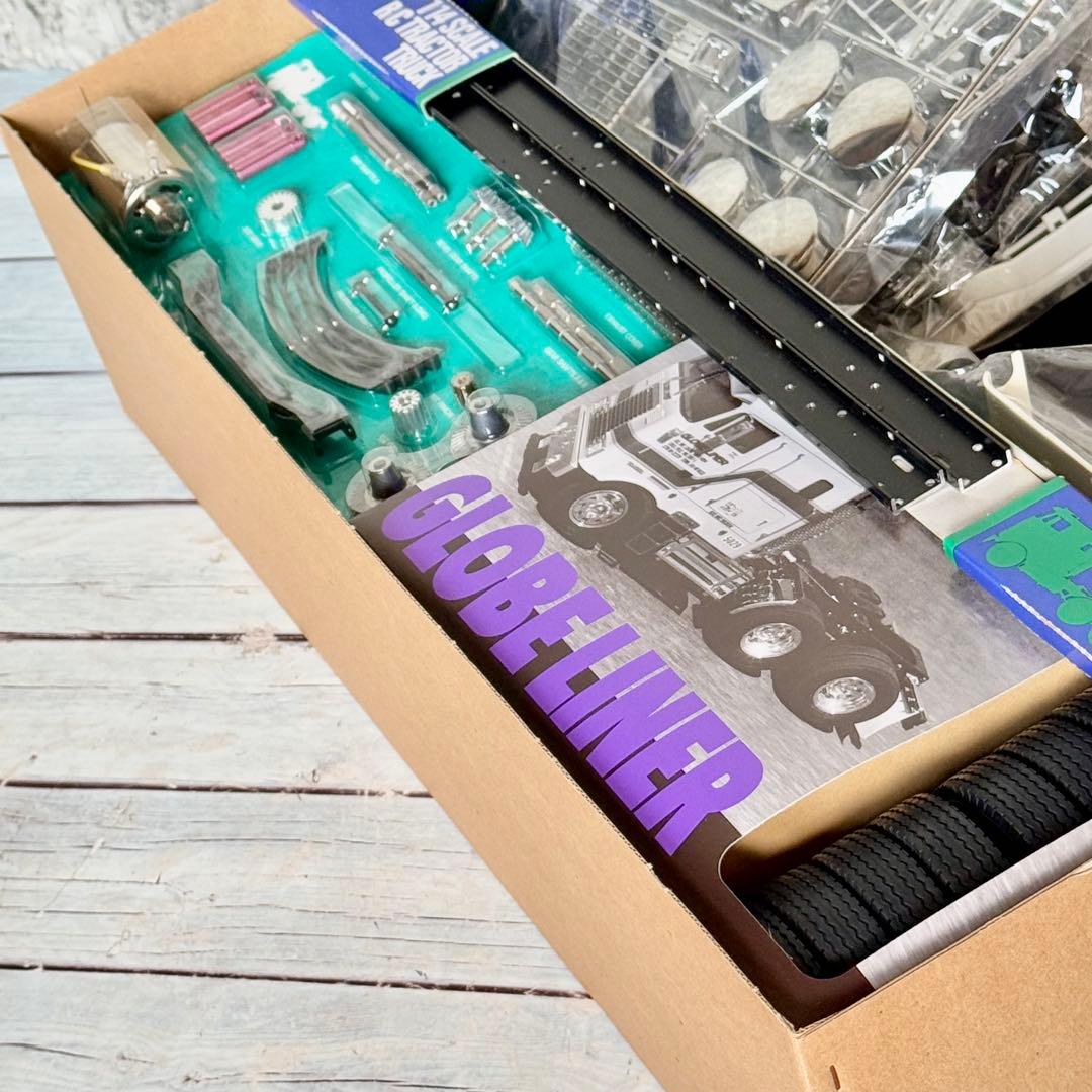 トレーラーヘッド・グローブライナー 1/14スケール電動トラックシリーズ