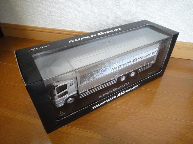三菱ふそう　1/43　スーパーグレートV　ミニカー　ディーラー販促品