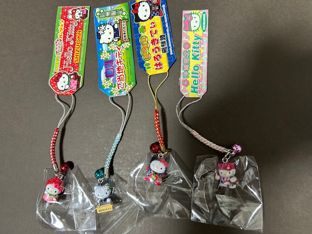 ハローキティ ご当地ストラップ 10個セット