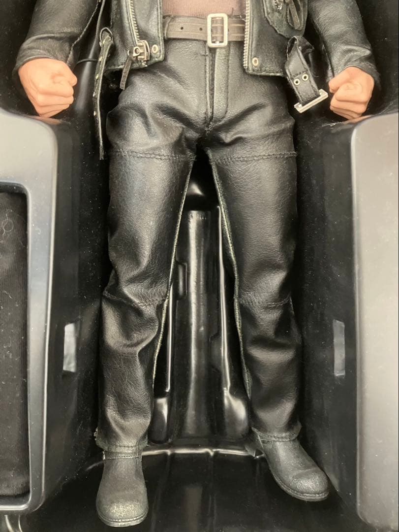 ホットトイズ　ターミネーター　T-800 中古