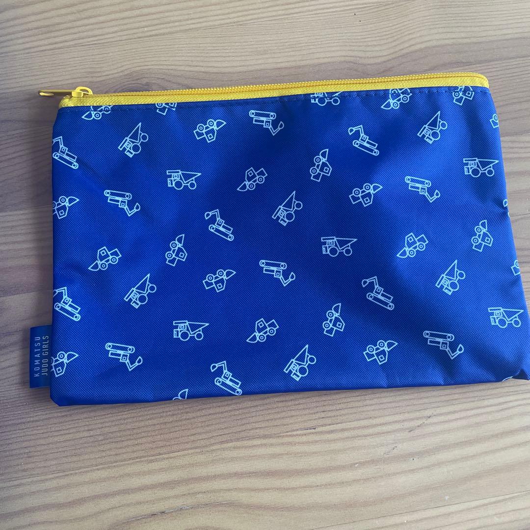 コマツ ミニカーセット 5個&ポーチ2個付き