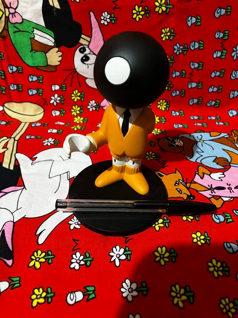 bicボールペン ディスプレイ　置物　陶器　ソフビ　硬質プラ　００年代