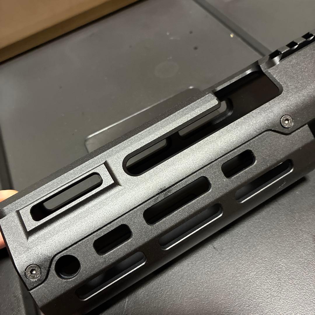 5KU UTG PRO タイプ MP5 Monolithic ハンドガード