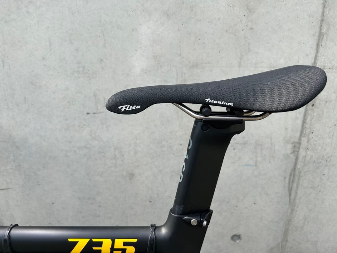 LEADER BIKE 735 TR CUSTOM M黒黄色 エアロピストバイク