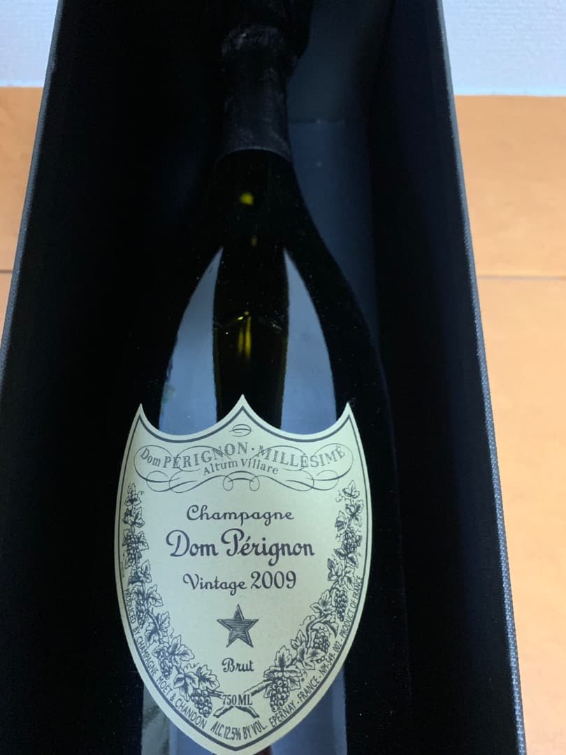 ドン・ペリニヨン（白）2009年／750ml [ボックス付]のシャンパン ドン ペリニヨン 白 2009 当たり年！750ml ドンペリ 箱付 シャンパン