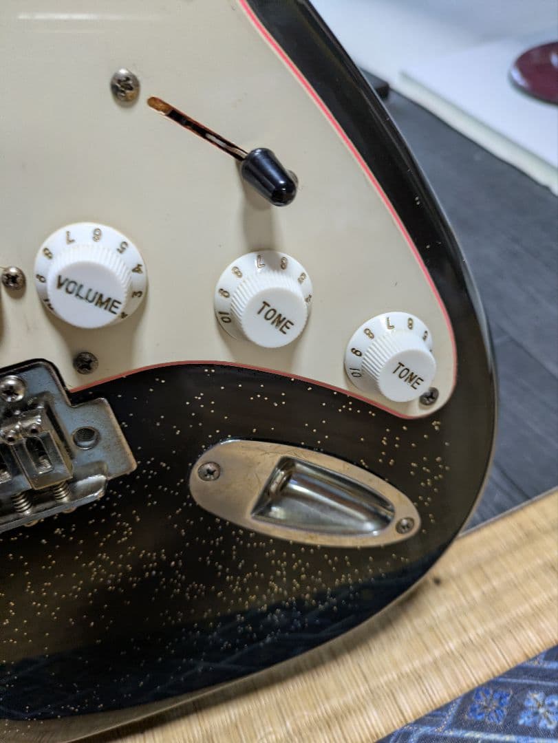 ジプシーローズ　エレキギター　ブラック　 ラメ入りGYPSY ROSE　ストラト