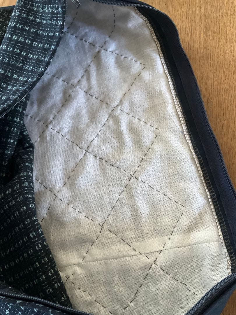 常吉さま専用　藍染古布四角繋ぎの座布団カバー