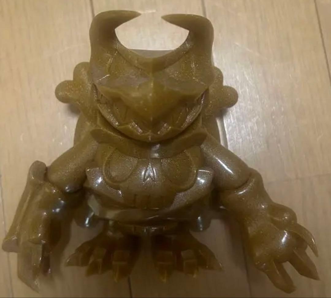 TOUMA One-up スカットル クロスボーン オールシャンパンゴールド