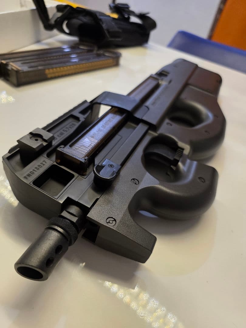 P90TR 電動ガン サイレンサー ハイサイクル仕様　東京マルイ