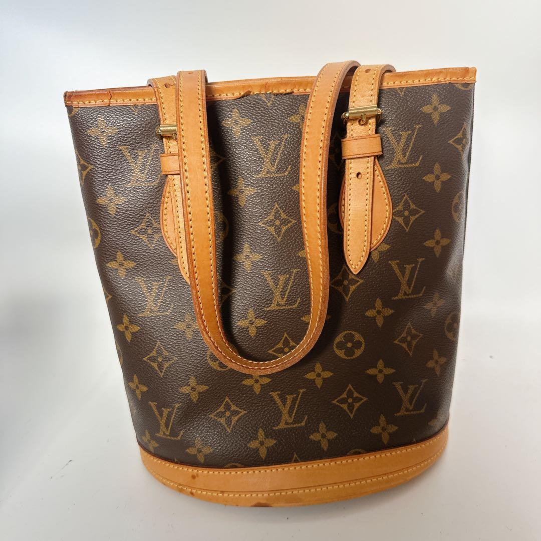 ルイヴィトン　バケット　AR1001
