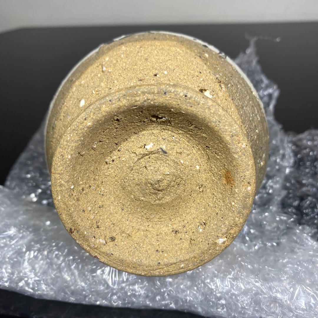 真作　池田省吾　粉引織部徳利　高さ約13センチ