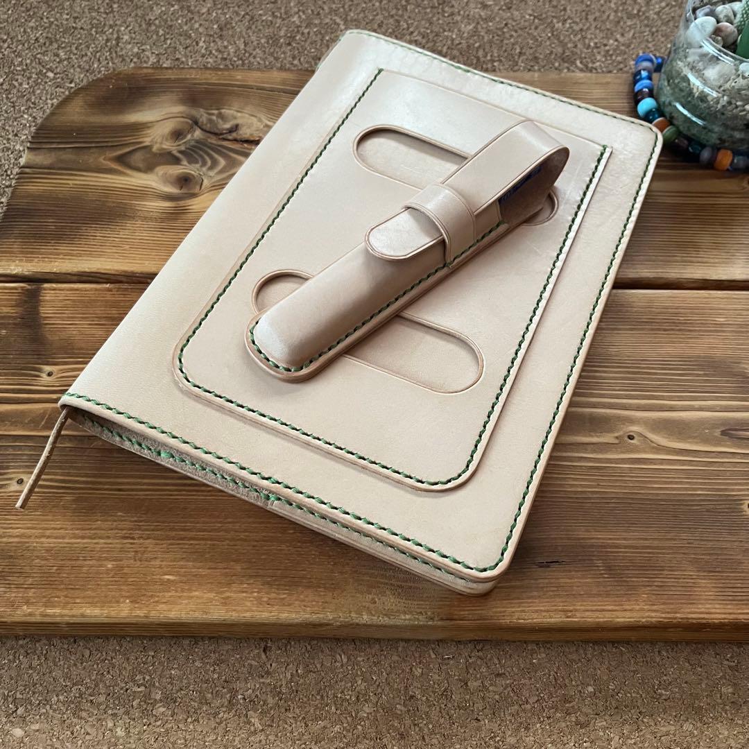 ヌメ革のA5サイズ 手帳カバー117 ペンケース65