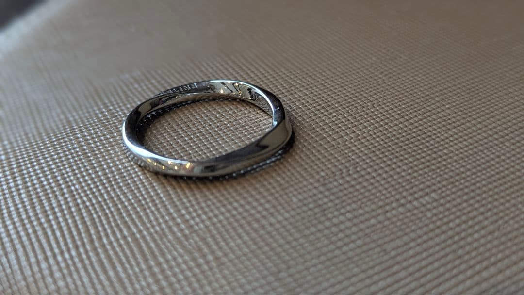 シルバー ツイストバンドリング　CELINE