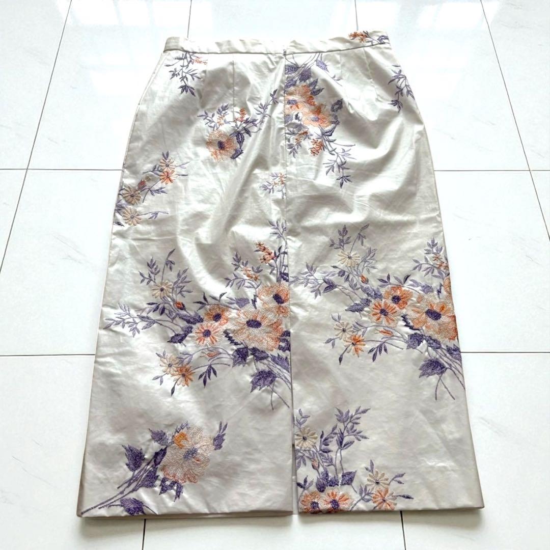 【希少 入手困難】ドリスヴァンノッテン 花柄刺繍 スカート