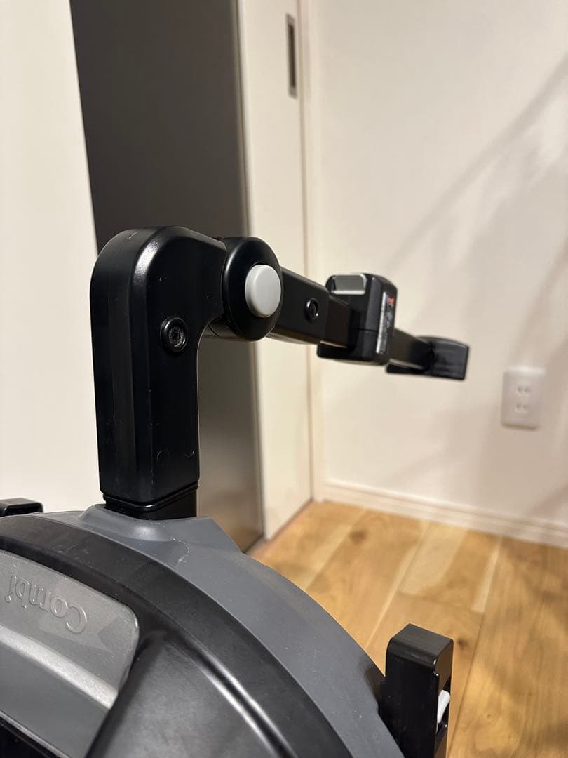 コンビ回転式チャイルドシート ブラック