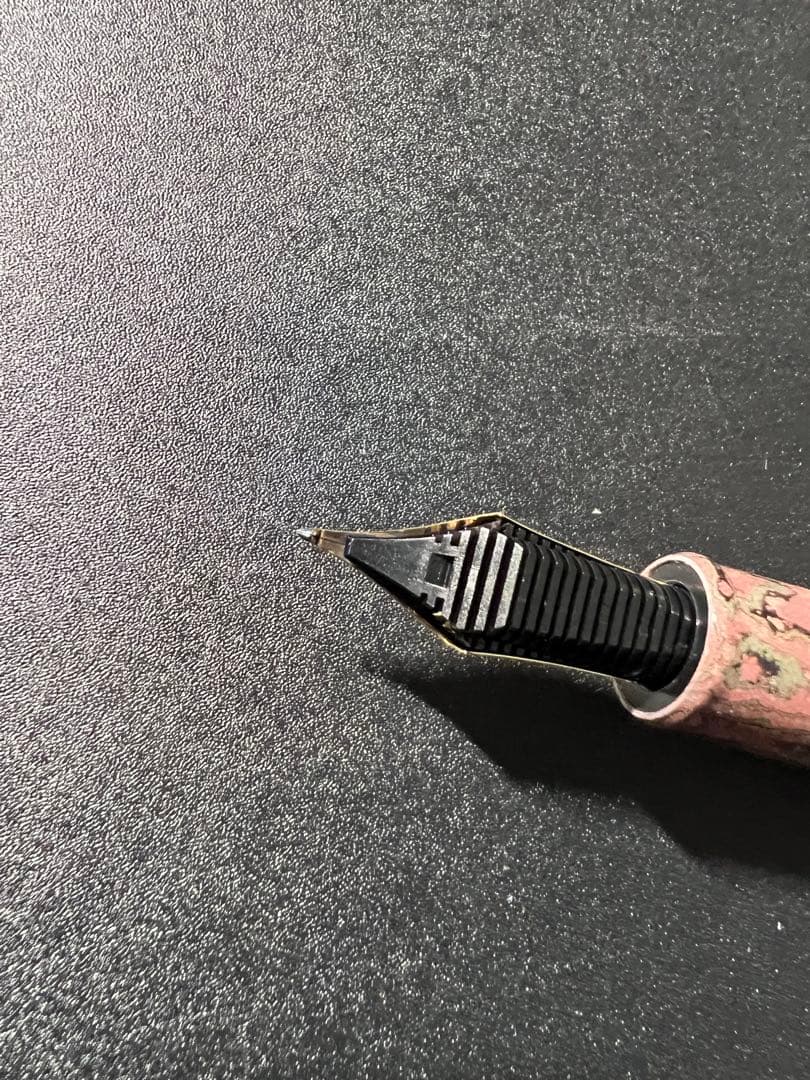 セーラー万年筆　長刀研ぎ　梅咲　エボナイト　MF【お値下げ不可】