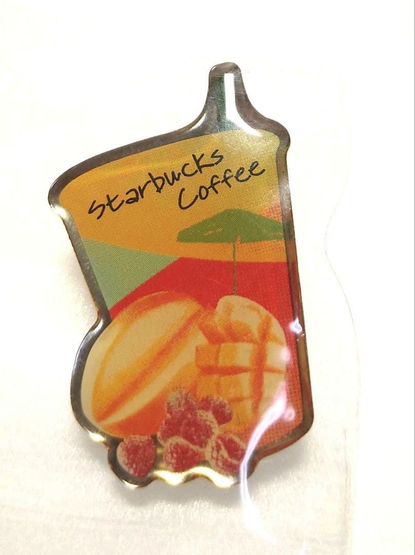 レア 非売品 新品 スターバックス スタッフ専用 期間限定 ピンバッチ