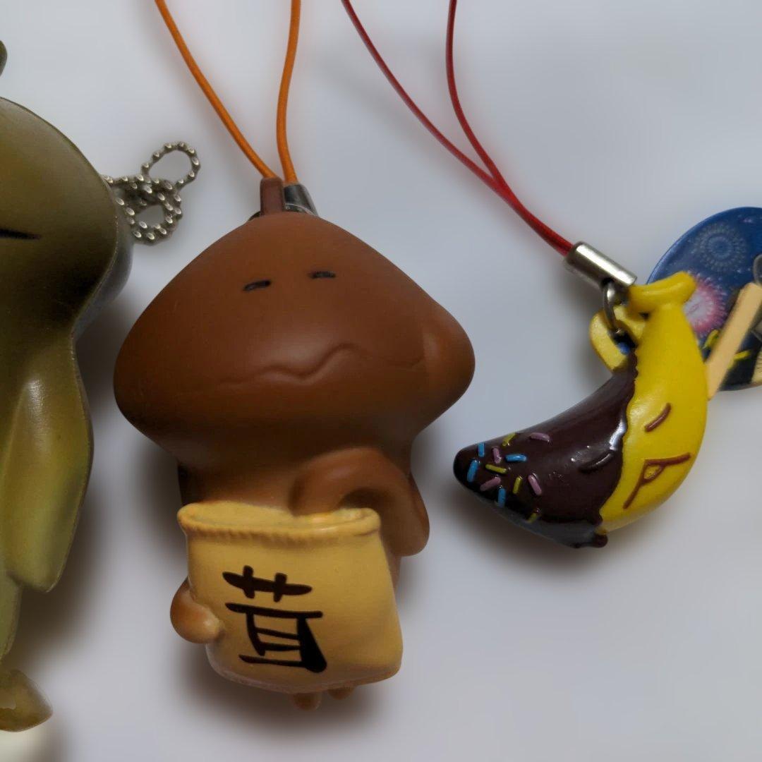 平成レトロ　おさわり探偵なめこ栽培キット　ストラップ　22個