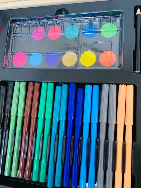 新品デラックスアートセット専用木箱入り