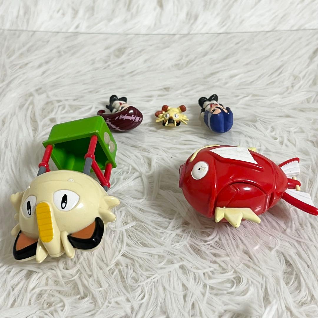 ちびポケハウス ロケット団 のりものセット ムサシ コジロウ ニャース