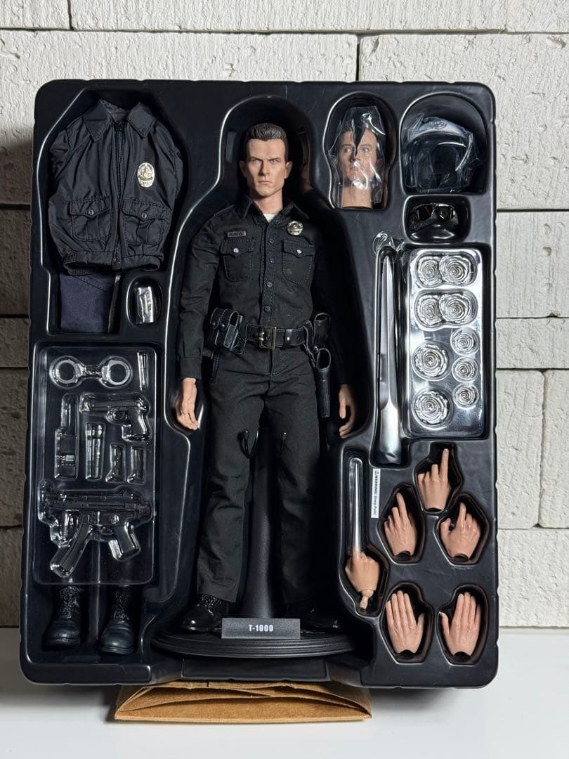 その他 HOTTOYS MOVIE MASTER PIECE T-1000