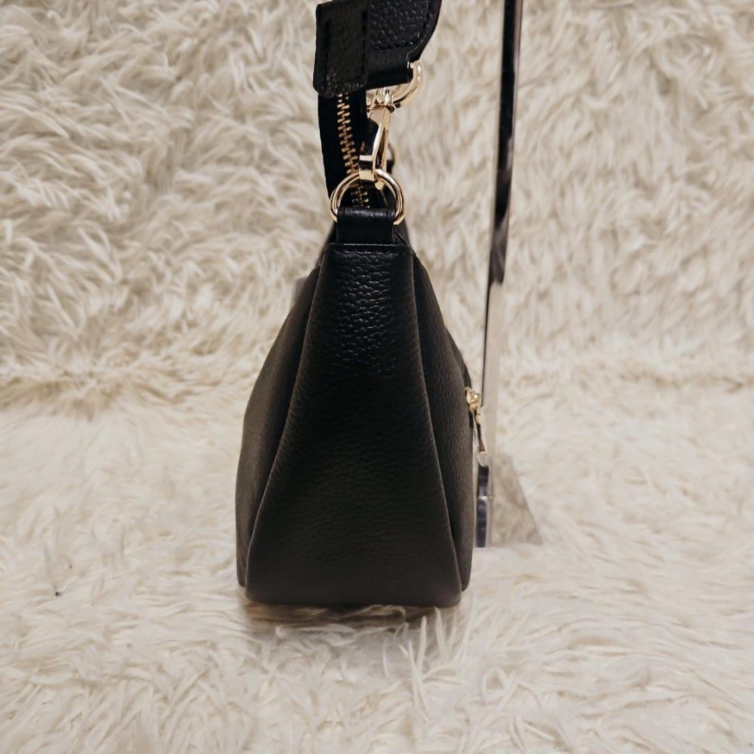 新品タグ russet ラシット ハンドバッグ トートバッグ ハーフムーン　黒