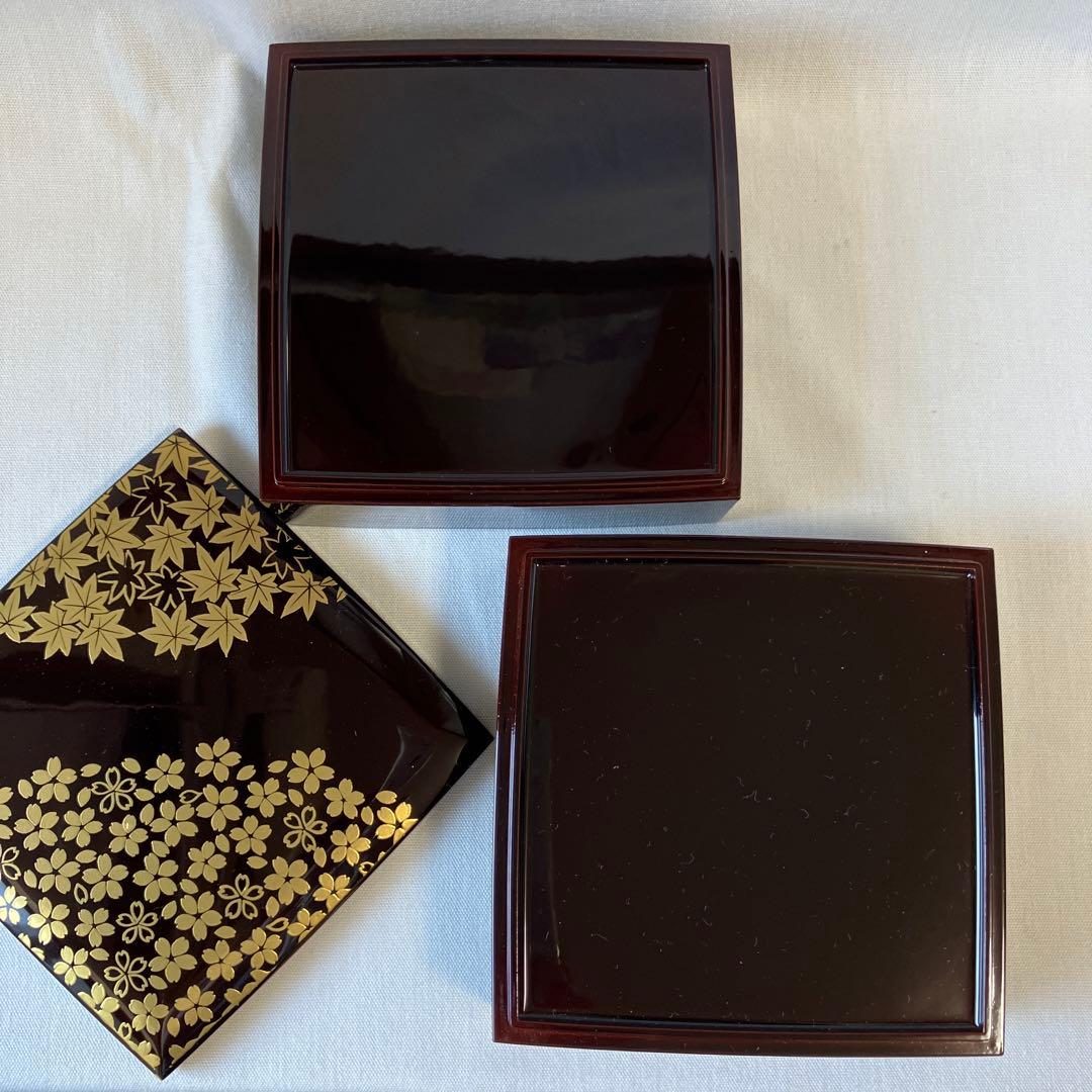 越前漆器　越前塗　溜塗り　本重箱　お重　重箱　二段重　二段重箱春秋蒔絵　桜と紅葉