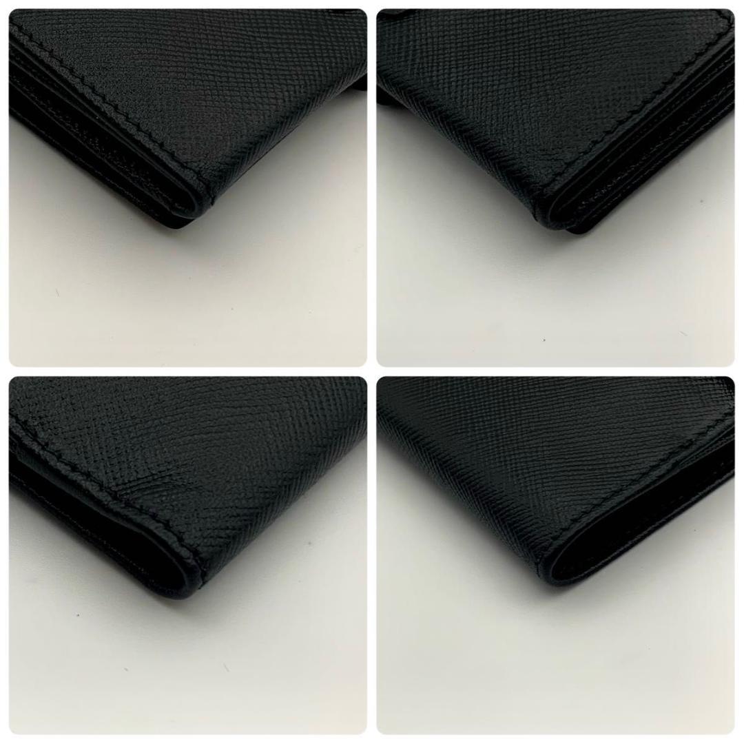 鑑定済み プラダ 財布 二つ折り サフィアーノ 三角プレート コンパクト 黒
